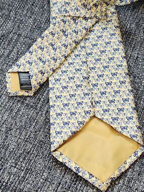 Marks & Spencer Yellow Floral Men's Silk Tie
